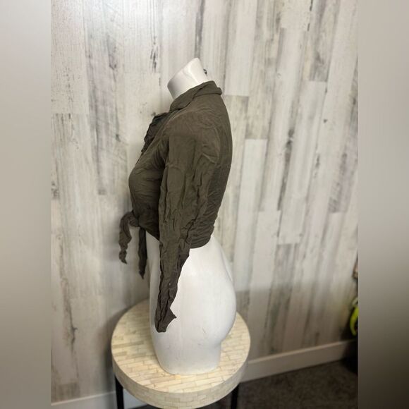 Green crop top - Picture 4 of 6